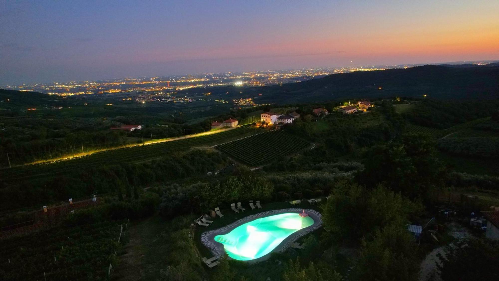 Agriturismo La Perlara - Adults Only Верона Экстерьер фото