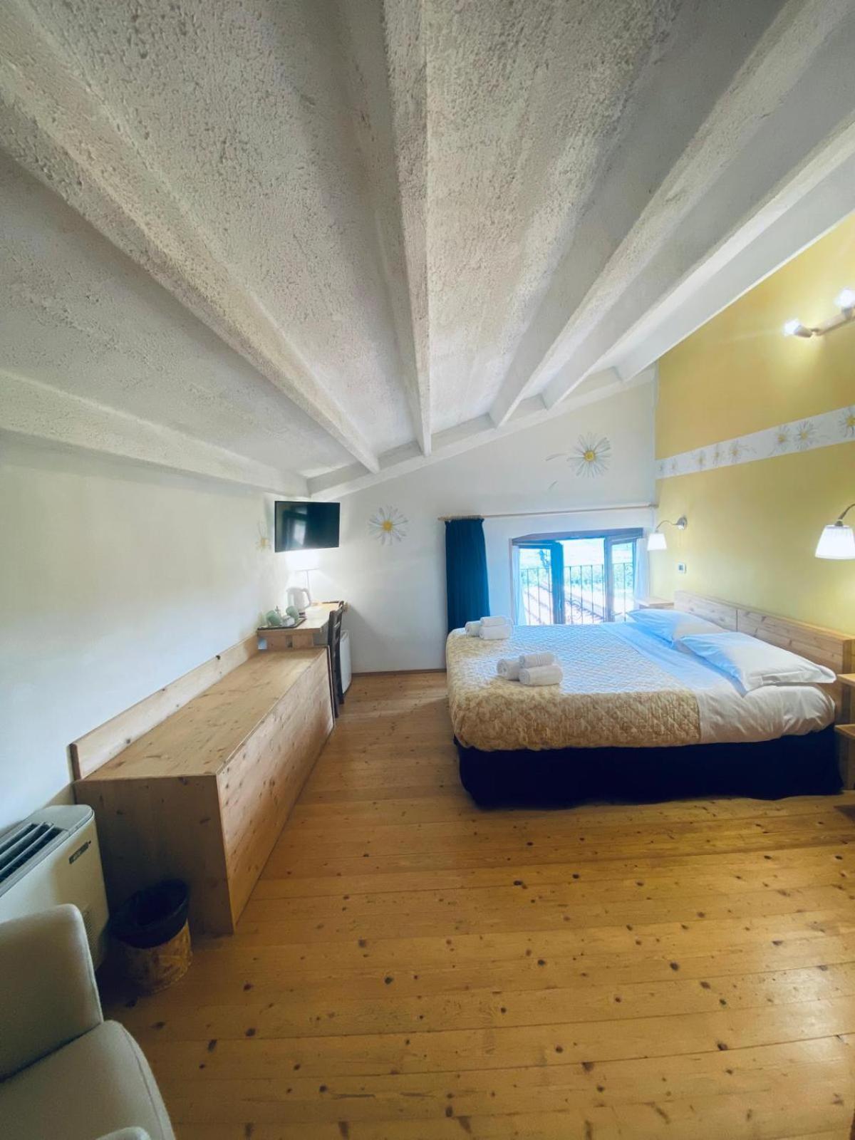 Agriturismo La Perlara - Adults Only Верона Экстерьер фото